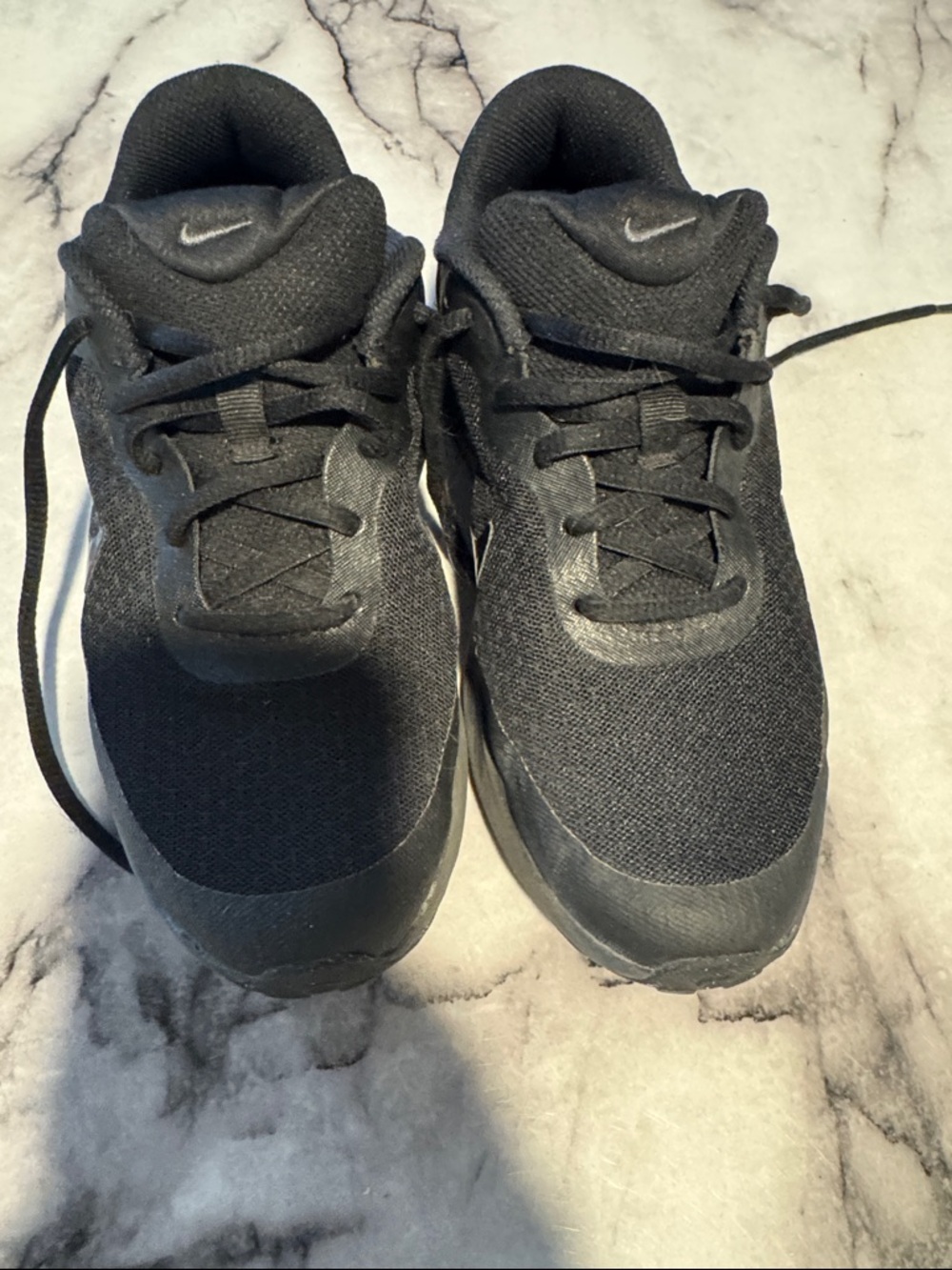 Nike Kids Black Low-Top Athletic Sneakers